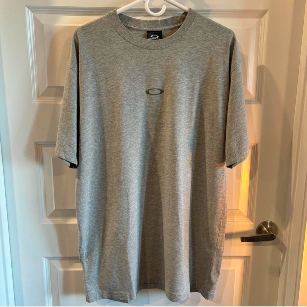 X-Large Grey/Silver Oakley Center Logo T-Shirt